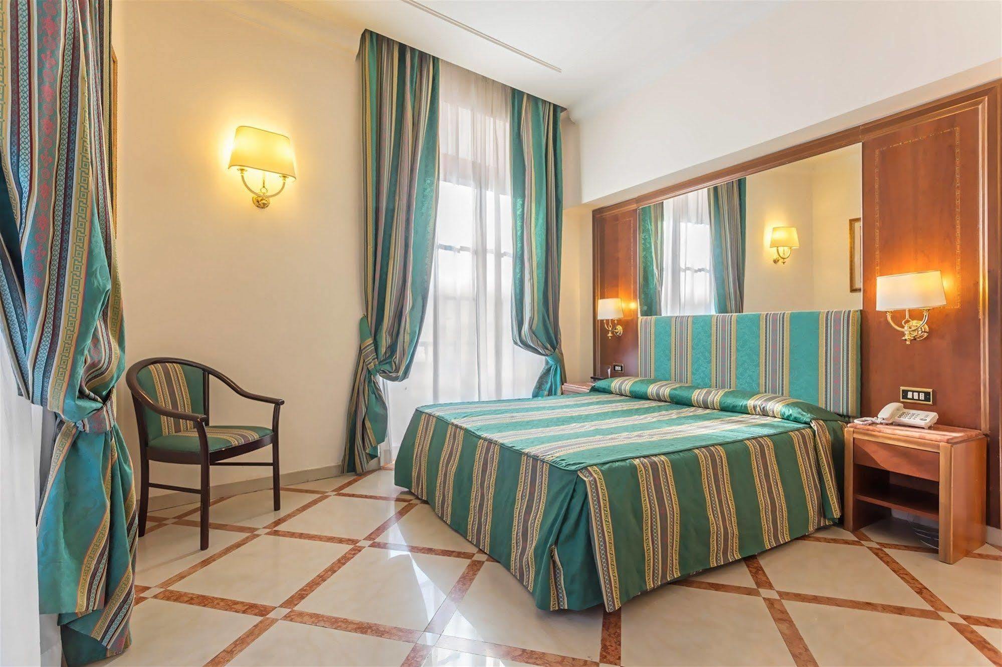 Raeli Hotel Siracusa Rom Eksteriør billede